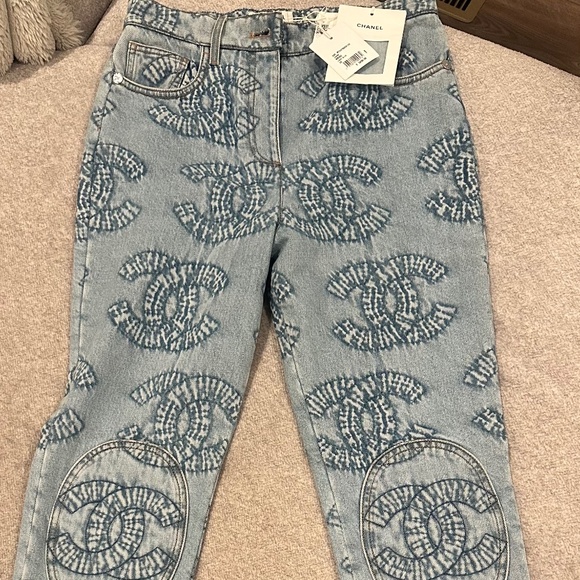 CHANEL Denim - New Season CHANEL denim jeans size 38 Fr 100% Authentic with tags, never worn